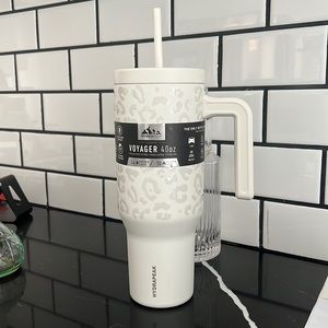 Hydrapeak tumbler *new